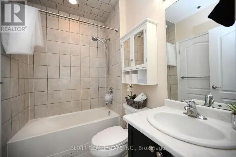 410 - 1360 COSTIGAN ROAD | 410 - 1360 COSTIGAN ROAD, Milton | 2976153