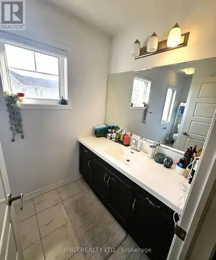 UPPER - 852 ASPEN TERRACE | UPPER - 852 ASPEN TERRACE, Milton | 2976476