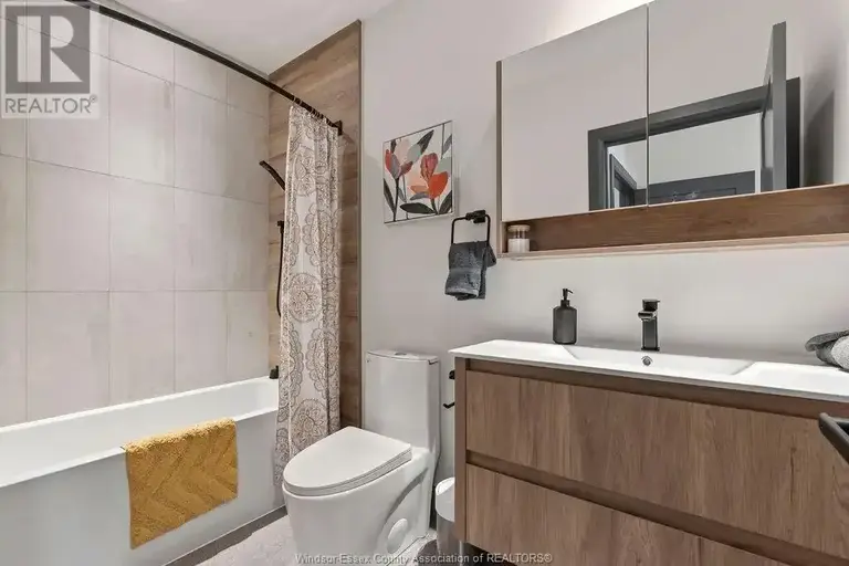 1624 LAUZON Unit# 116 | 1624 LAUZON Unit# 116, Windsor | 2976506