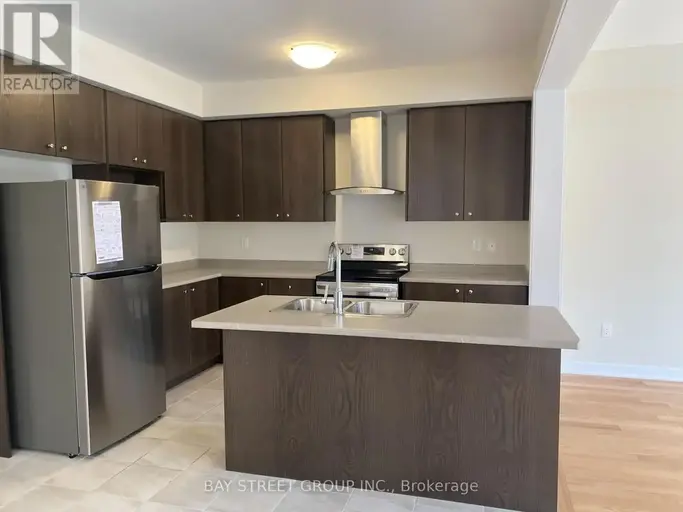 11 KEELSON STREET | 11 KEELSON STREET, Welland | 2976610