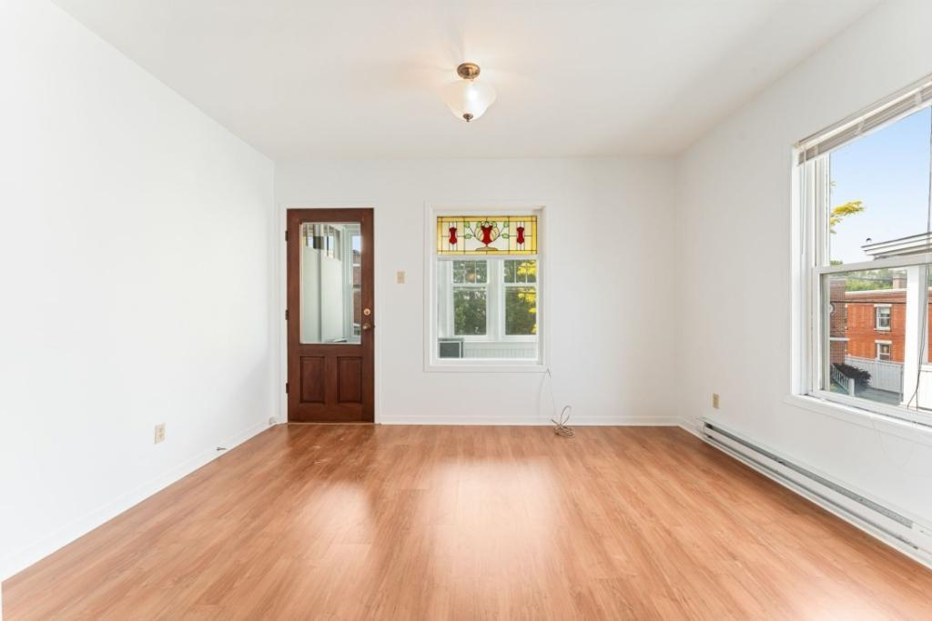 Beau 3 ½ lumineux au 2ᵉ étage – 27, rue Paré, Granby | 2976892