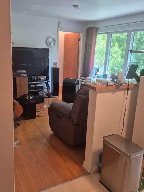 Logement Paisible à louer 3 ½ à 1 150$ disponible 01 octobre 2025 | 2976911