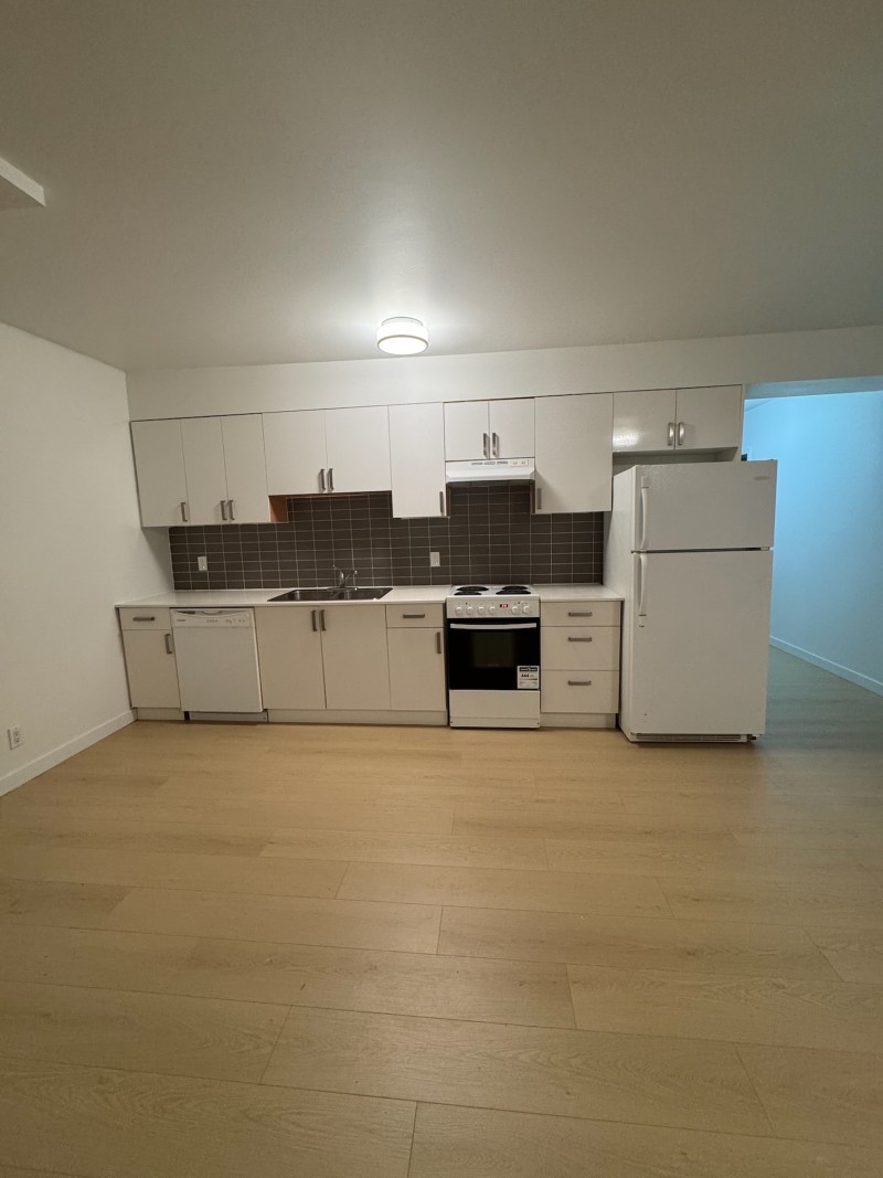 Blueridge Apartments | 2977066
