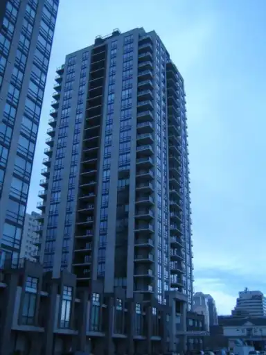 1 BDM + DEN (Nova) PET FRIENDLY building, INCL. parking/storage/gym. | 1907 - 1118 12 Avenue Southwest, Calgary | 2977232
