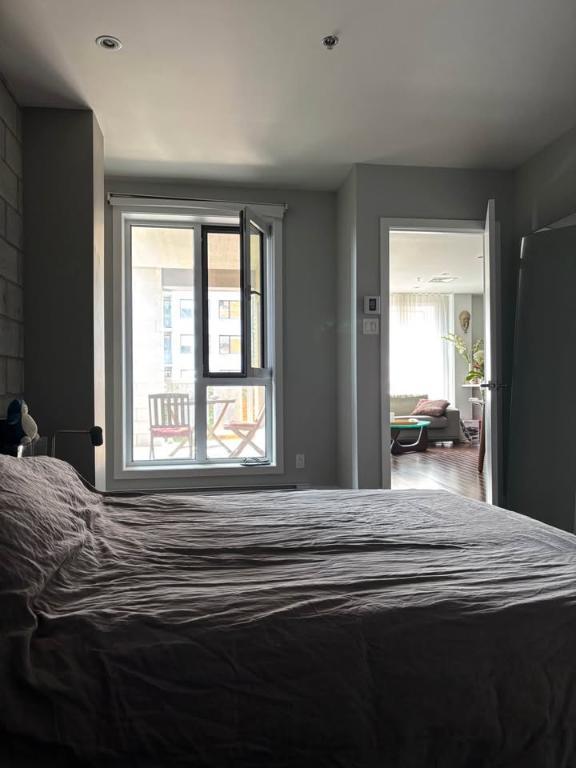 Logement dispo à Montréal – Meublé & entièrement équipé – Dispo 31 août ! | 2977265