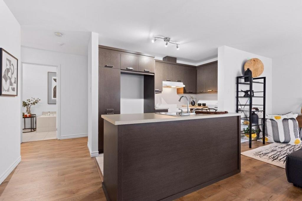 Châteauguay, 4.5, condo, stationnement R/C, 1650 $/m. 1 SEPTEMBRE 2025… | 2977279