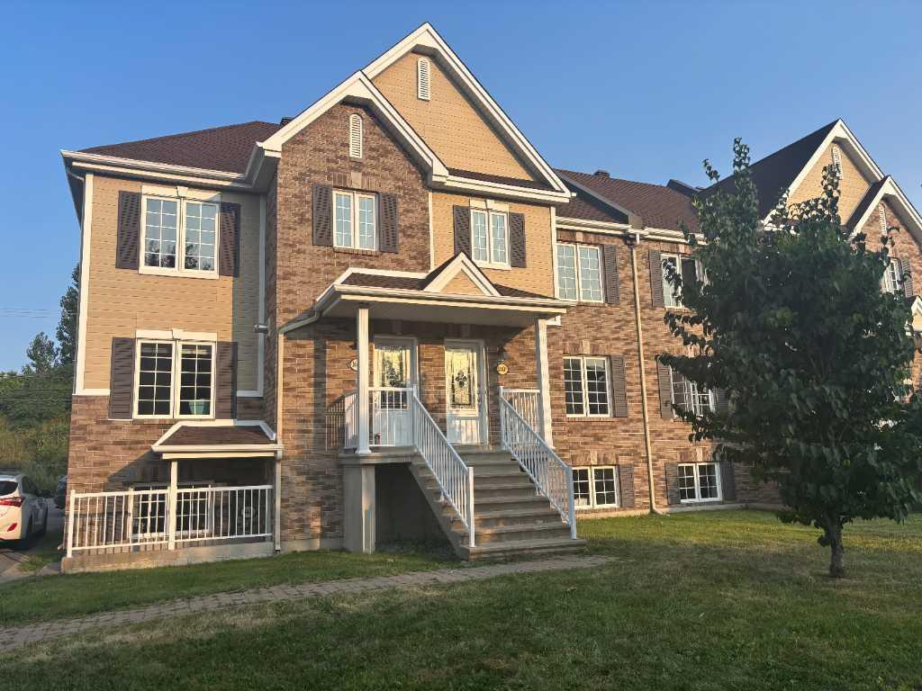 Condo 5 1/2 sur 2 étages a Valmont sur Parc | 2977286