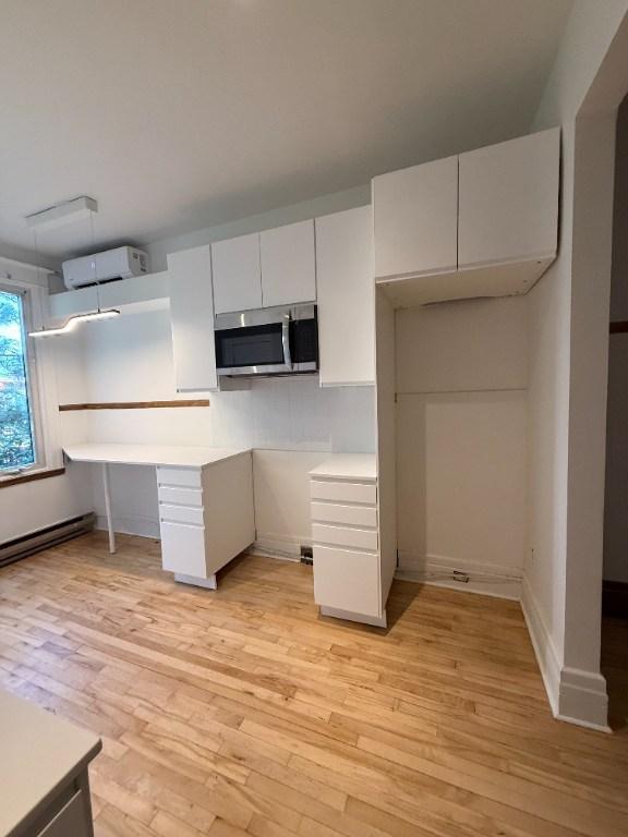 Plateau Mont-Royal, face au parc Baldwin, 3 1/2 rénové, semi-meublé ou meublé, (optionnel) visite sur rendez-vous. | 2977291