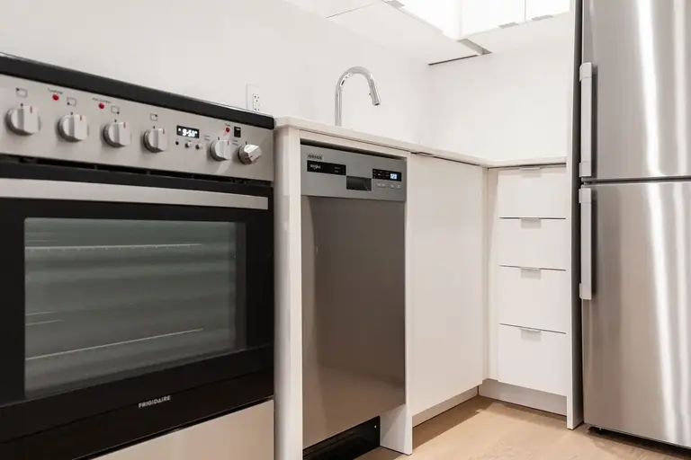 1001 O'Connor Drive | 1001 O'Connor Drive, Toronto | 2977383