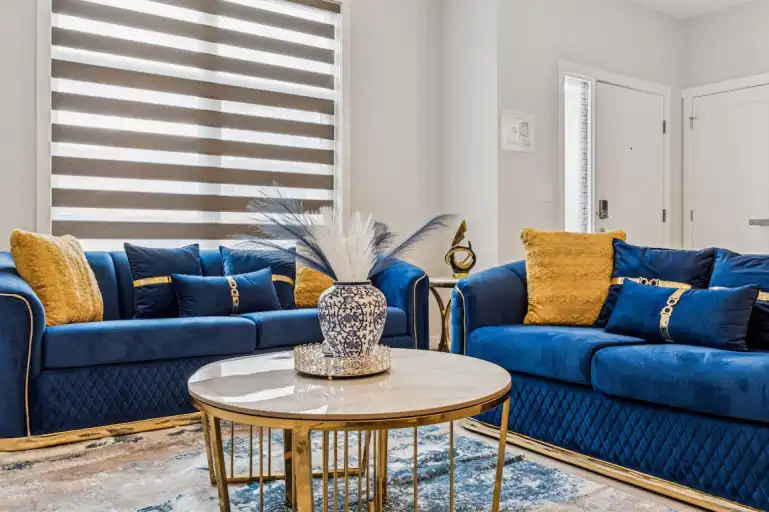 Exquisitely furnished Luxurious newly built 2 bed 2bath Home | Calgary | 3016409