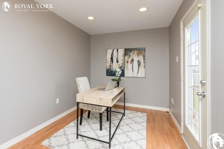 26th floor Corner Unit- Mountain view | 2601 - 1053 10 Street Southwest, Calgary | 2977532