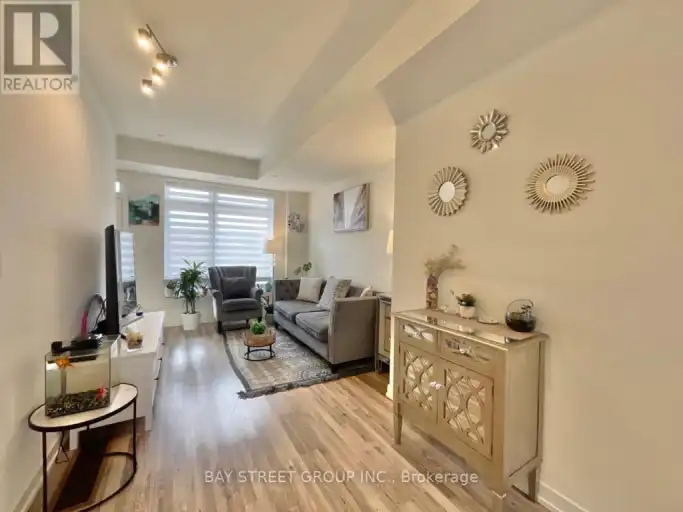 12 - 370 G RED MAPLE ROAD | 12 - 370 G RED MAPLE ROAD, Richmond Hill | 2995903