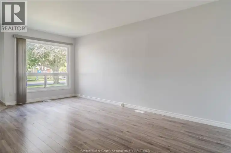 353 Victoria STREET South | 353 Victoria STREET South, Amherstburg | 2977606