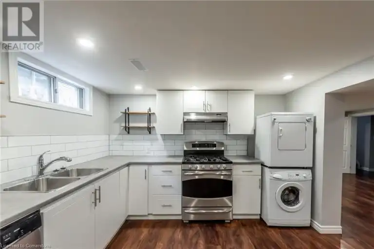 58 AUTUMN LEAF Road | 58 AUTUMN LEAF Road, Dundas | 2977687