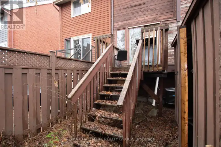 254 BRUYERE STREET | 254 BRUYERE STREET, Ottawa | 2977705
