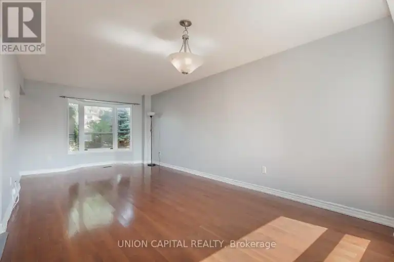 21 HORSESHOE DRIVE | 21 HORSESHOE DRIVE, Whitby | 2977708