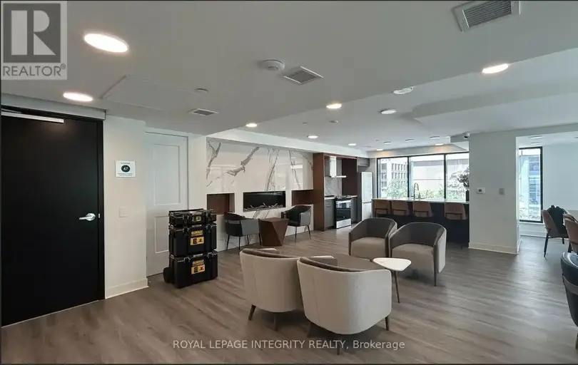 810 - 340 QUEEN STREET S | 810 - 340 QUEEN STREET S, Ottawa | 2978058