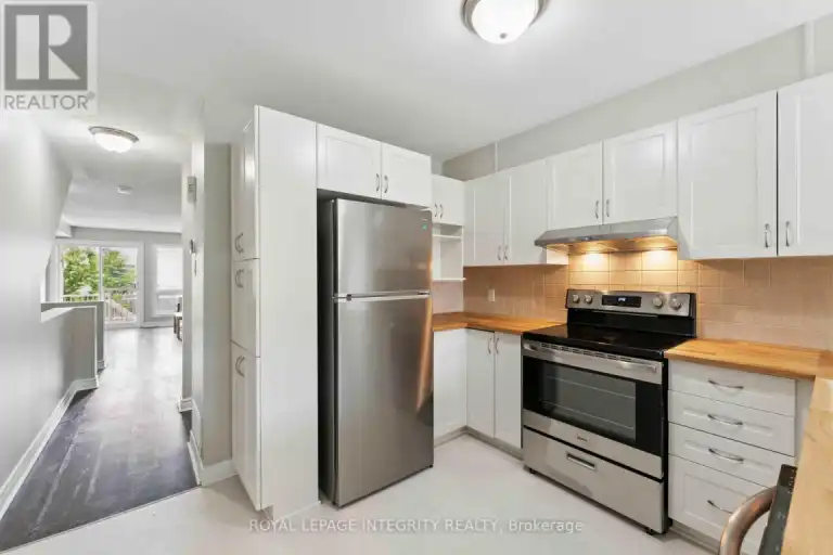 A - 616 CHAPMAN MILLS DRIVE | A - 616 CHAPMAN MILLS DRIVE, Ottawa | 3018788