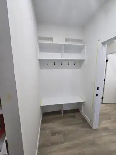 Beautiful 1 bedroom, 1 bath basement suite in Holyrood. | 7524 94 Avenue Northwest, Edmonton | 2979496