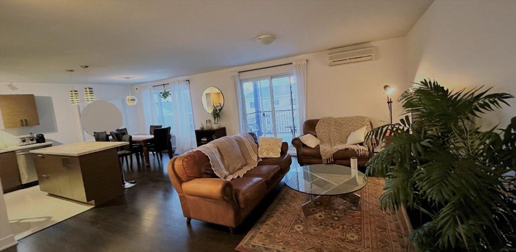 Grand 4½, Otterburn Park, Garage, 1 novembre 2025 | 2979569