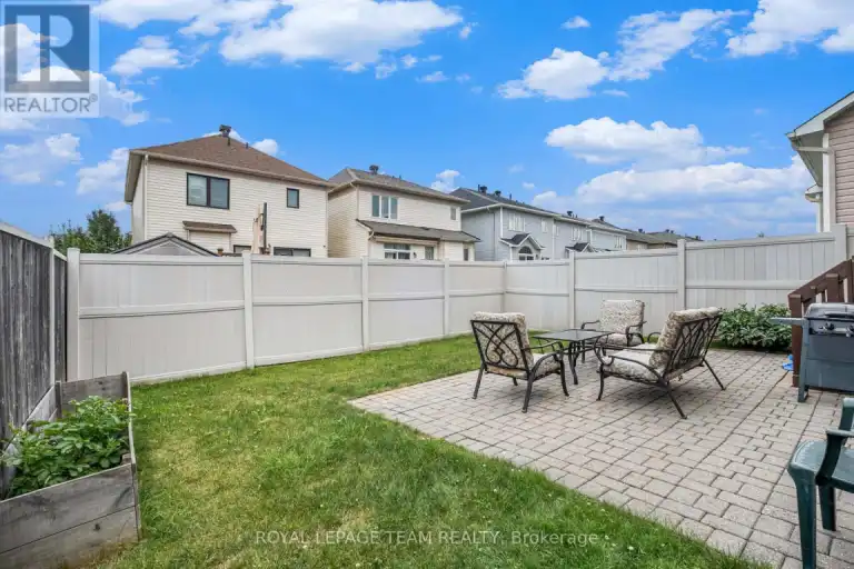 300 BRETTONWOOD RIDGE | 300 BRETTONWOOD RIDGE, Ottawa | 2979686