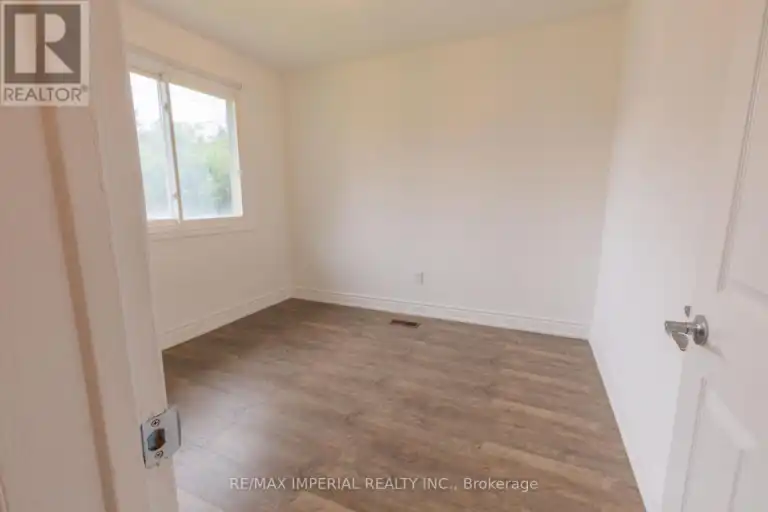 MAIN - 388 BECKER ROAD | MAIN - 388 BECKER ROAD, Richmond Hill | 2980102