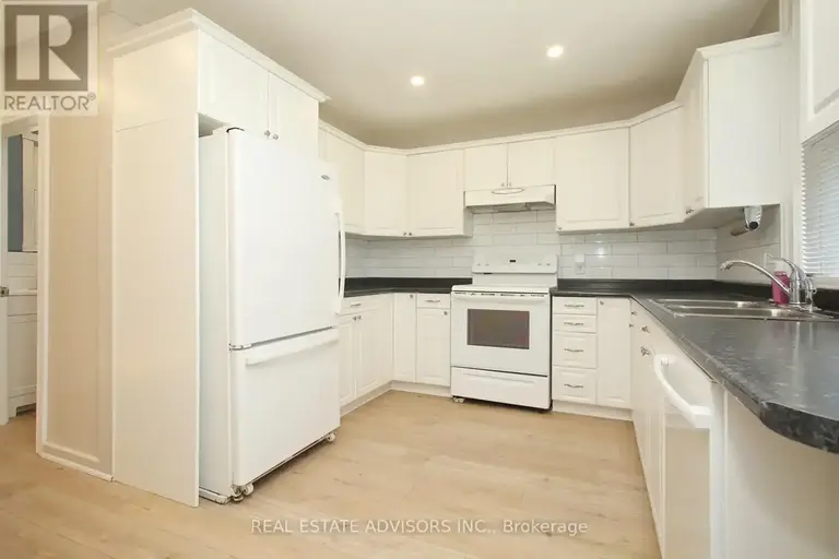 7 ELIZABETH STREET | 7 ELIZABETH STREET, Innisfil | 2980674