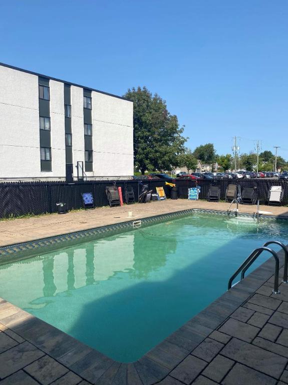 Spacieux appartement de 2 chambres à St-Jean | 2980779