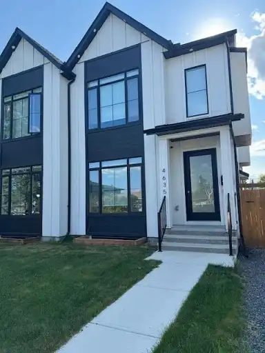 Cozy 3 bedroom / 3 bath upper unit only | 4635 82 Street Northwest, Calgary | 2981157
