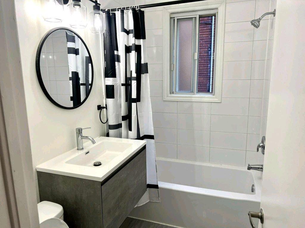 Grand 51/2 Lachine, stationnement | 2981227