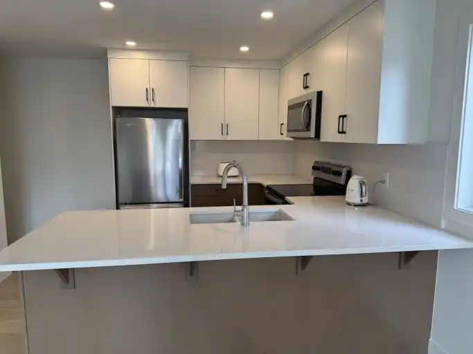 Charming Carriage Suite for Rent – Perfect for Professionals | 000 - 235 Calais Drive Southwest, Calgary | 2982980