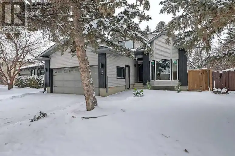 Luxury Executive Rental with Hot Tub & Gym – Available Jan 2026 | Calgary | 3020854