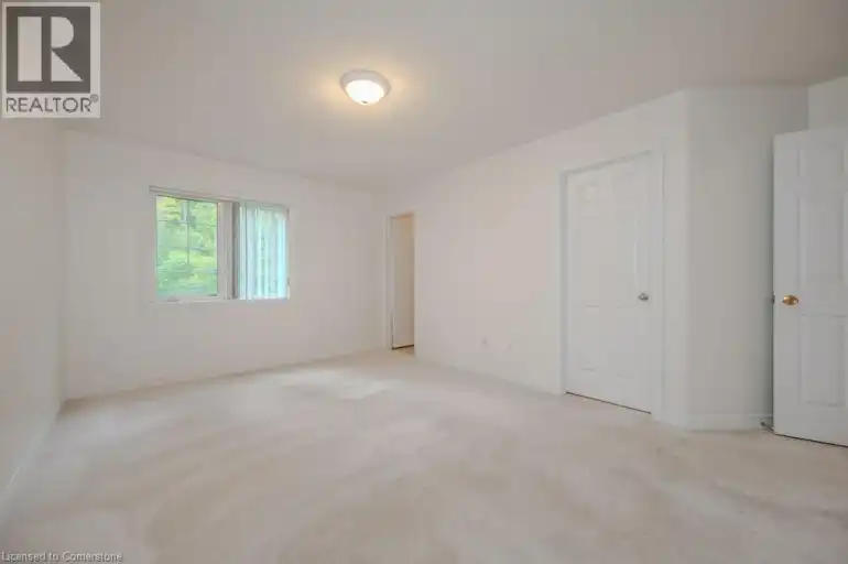 233 DUSKYWING Way Unit# 30 | 233 DUSKYWING Way Unit# 30, Oakville | 2982032