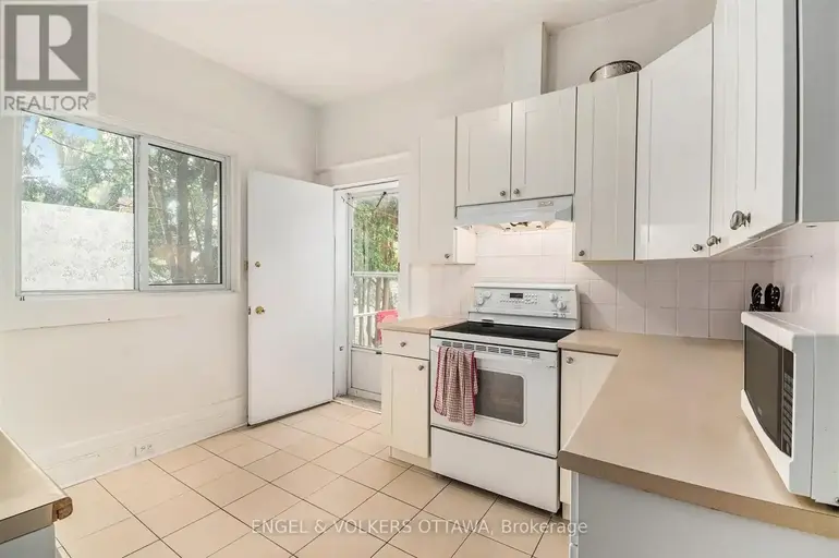 1 - 172 IVY CRESCENT | 1 - 172 IVY CRESCENT, Ottawa | 2982123