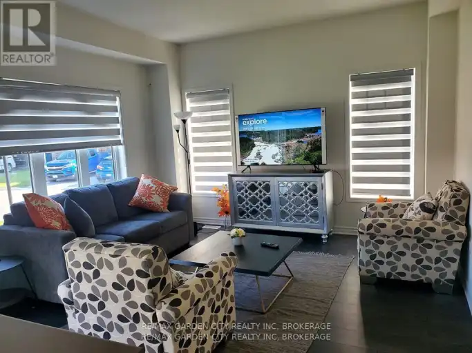 8 HILLS THISTLE DRIVE | 8 HILLS THISTLE DRIVE, Wasaga Beach | 2982308