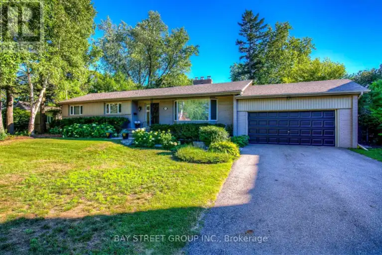 256 EASTCOURT ROAD | 256 EASTCOURT ROAD, Oakville | 3021368