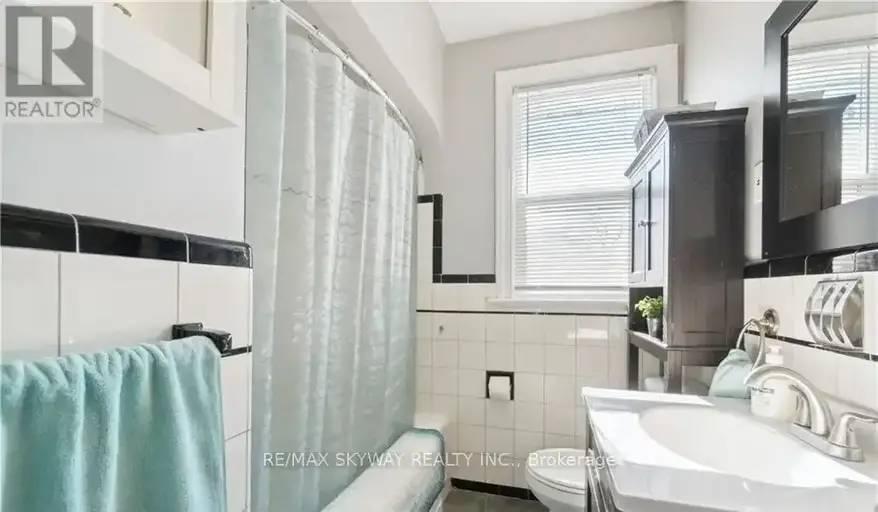 207 THOROLD ROAD N | 207 THOROLD ROAD N, Welland | 2982503