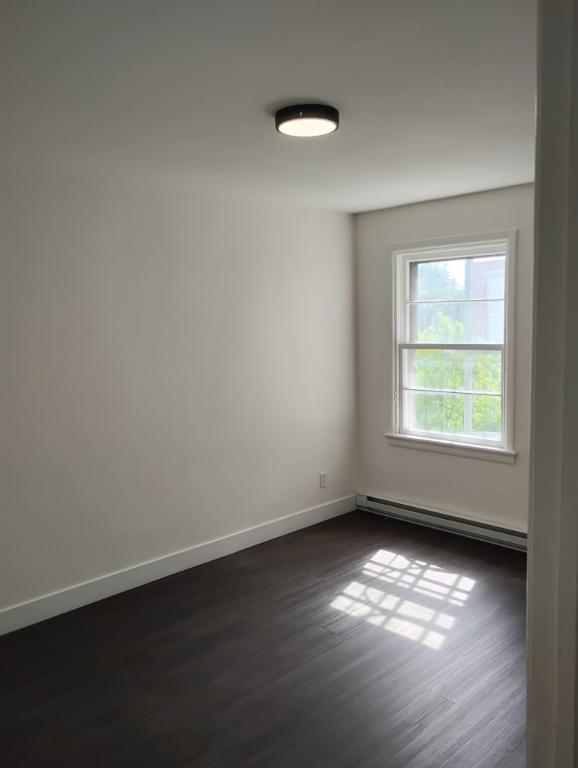 Shawinigan-Sud, très grand 4 1/2 avec 2 chambres fermées | 2982695