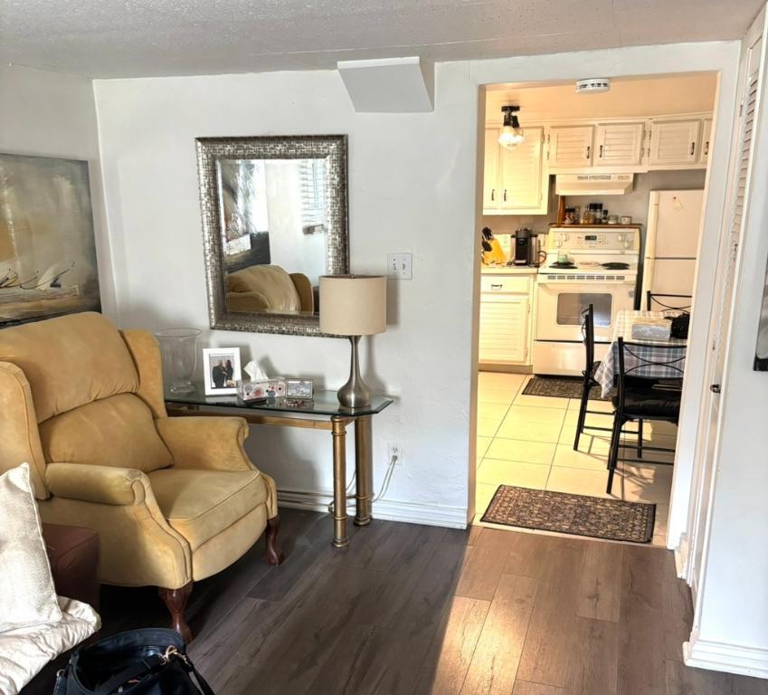 Laval Est 3 1/2 meublé/ chauffé | 2982711
