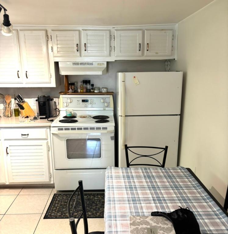 Laval Est 3 1/2 meublé/ chauffé | 2982711