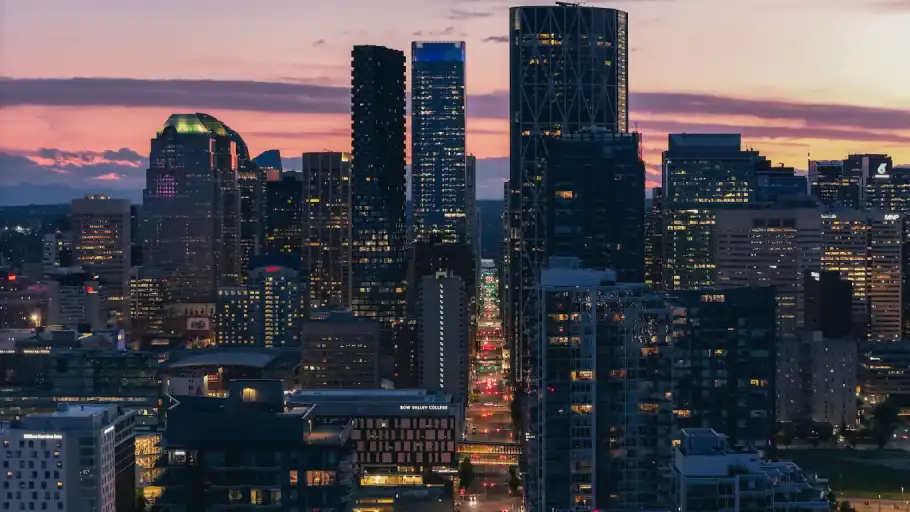 Furnished or Unfurnished luxury 2bed 2 bathroom in First East Village, Calgary | 711 - 550 Riverfront Ave SE Calgary AB Canada, Calgary | 2982988