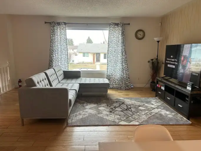 2 Bed Main Unit for rent | 964 Bracewood Rise Southwest, Calgary | 2983004