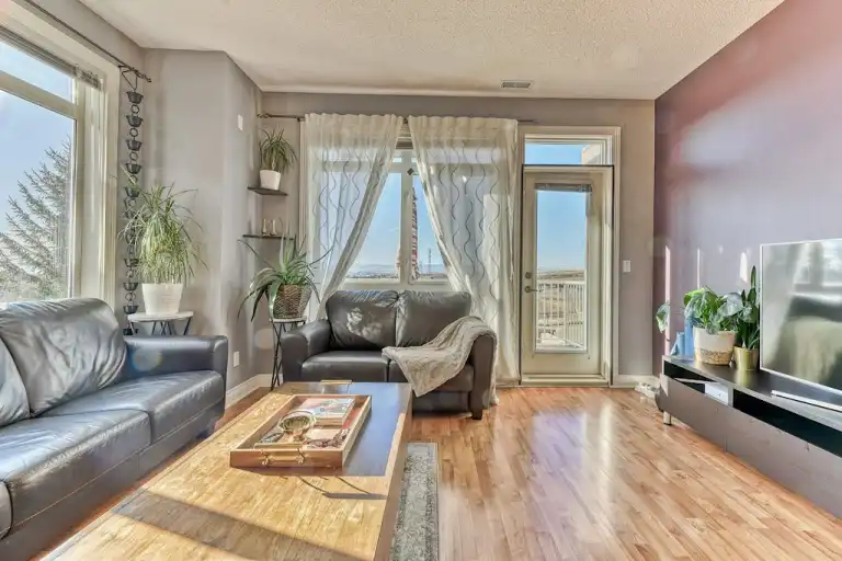 Warm & Cozy 2-Bed End Unit with Stunning Mountain Views | 109 Rockyledge View NW, Calgary | 2983017