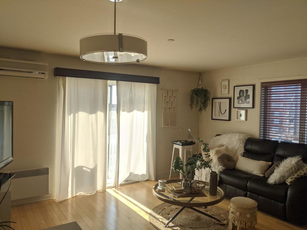 SUPERBE CONDO DE COIN 4 1/2 Urbania à louer | 2983074