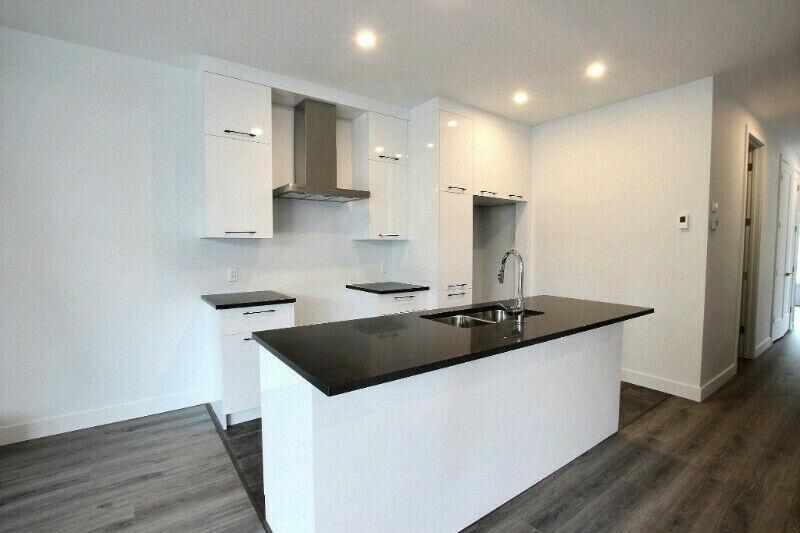 Appartement à louer 51/2 Bromont | 2983076