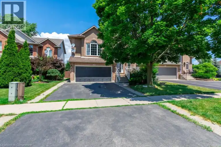 4 CABRIOLET Crescent | 4 CABRIOLET Crescent, Ancaster | 2983195