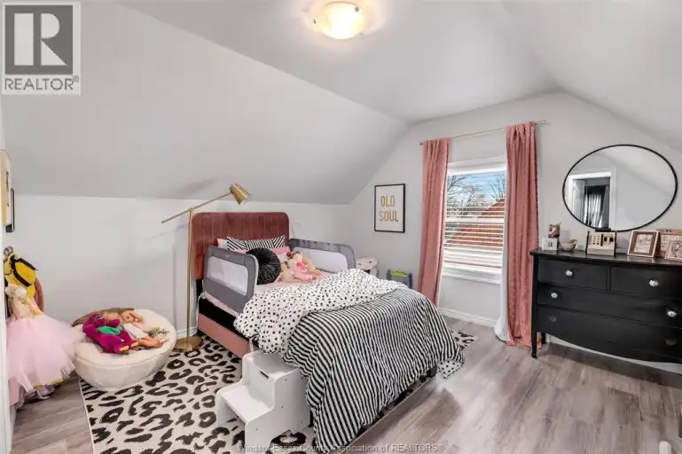 1137 REEDMERE | 1137 REEDMERE, Windsor | 3006856