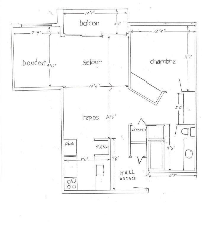 3 1/2 GRAND, lumineux, rénové (LORETTEVILLE) | 2983998