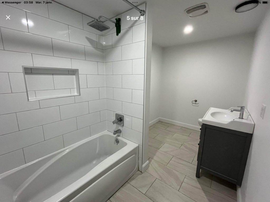 4 1/2 dans Pont rouge | 2984010