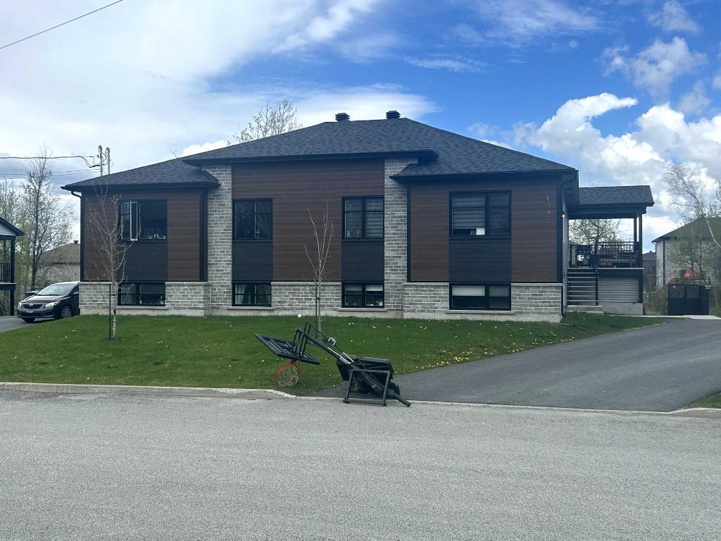 À louer – grand 5 ½ style condo moderne – Rock Forest, Sherbrooke 🌟 | 2984209